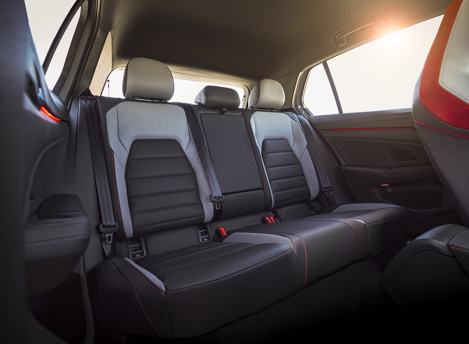 2022 Volkswagen Golf GTI (US-Spec) Interior Rear Seats Wallpapers #98 of 127