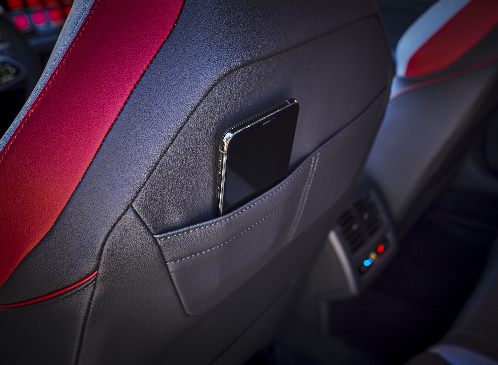 2022 Volkswagen Golf GTI (US-Spec) Interior Seats Wallpapers #35 of 127