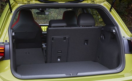 2022 Volkswagen Golf GTI (US-Spec) Trunk Wallpapers 450x275 (126)