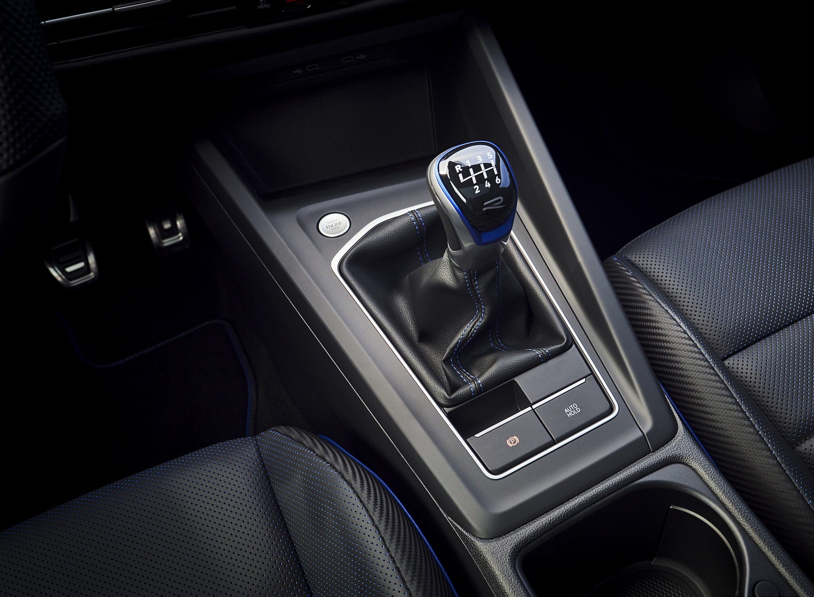 2022 Volkswagen Golf R (US-Spec) Central Console Wallpapers  #35 of 120