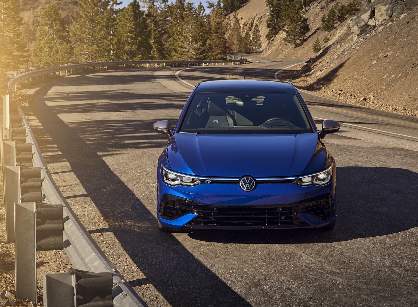 2022 Volkswagen Golf R (US-Spec) Front Wallpapers #56 of 120