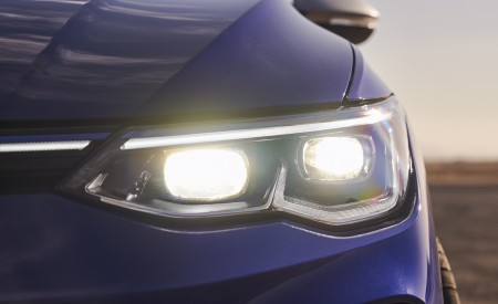 2022 Volkswagen Golf R (US-Spec) Headlight Wallpapers 450x275 (21)