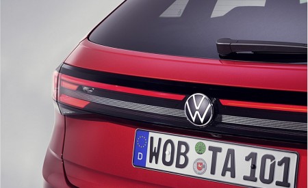 2022 Volkswagen Taigo R-Line Detail Wallpapers  450x275 (10)