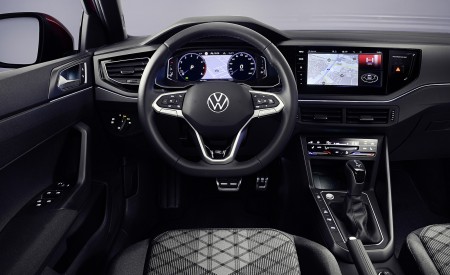 2022 Volkswagen Taigo R-Line Interior Cockpit Wallpapers 450x275 (15)
