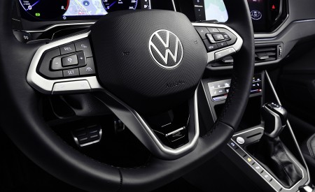 2022 Volkswagen Taigo R-Line Interior Steering Wheel Wallpapers 450x275 (16)