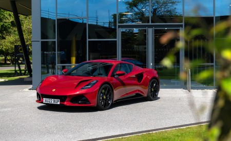 2023 Lotus Emira (Color: Magma Red) Front Three-Quarter Wallpapers 450x275 (72)