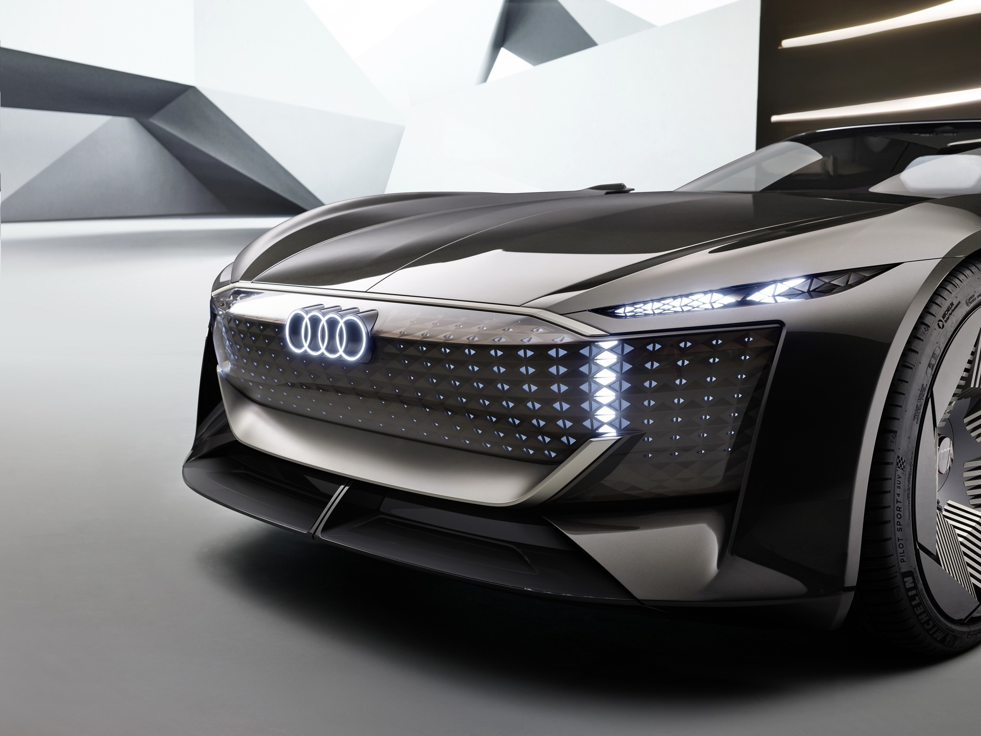 2021 Audi Skysphere Concept (Color: Stage Light) Front Bumper Wallpapers #51 of 91