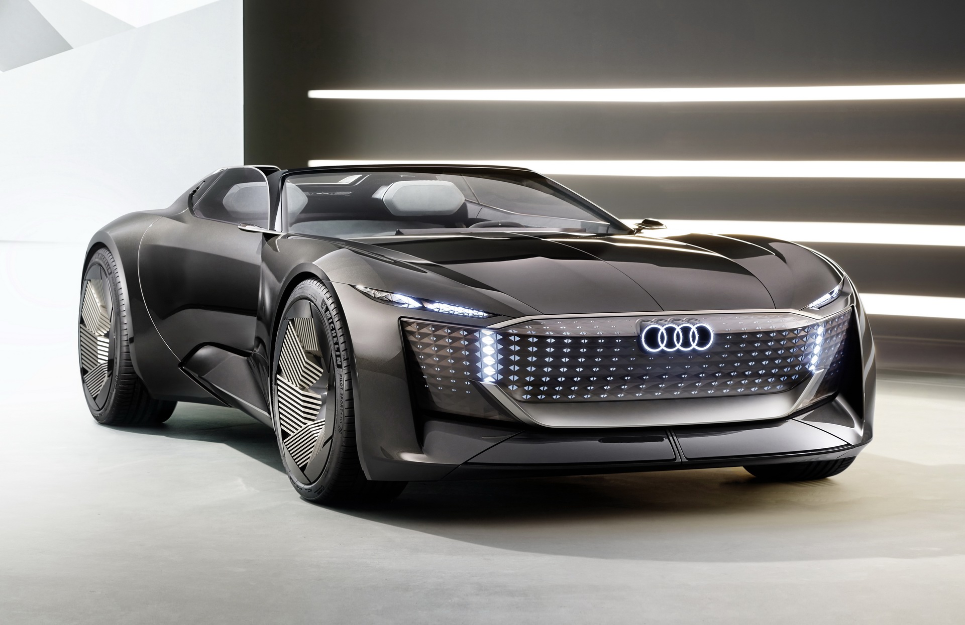 2021 Audi Skysphere Concept (Color: Stage Light) Front Wallpapers #39 of 91