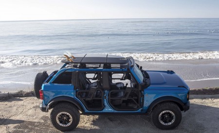 2021 Ford Bronco Riptide Concept Side Wallpapers 450x275 (4)