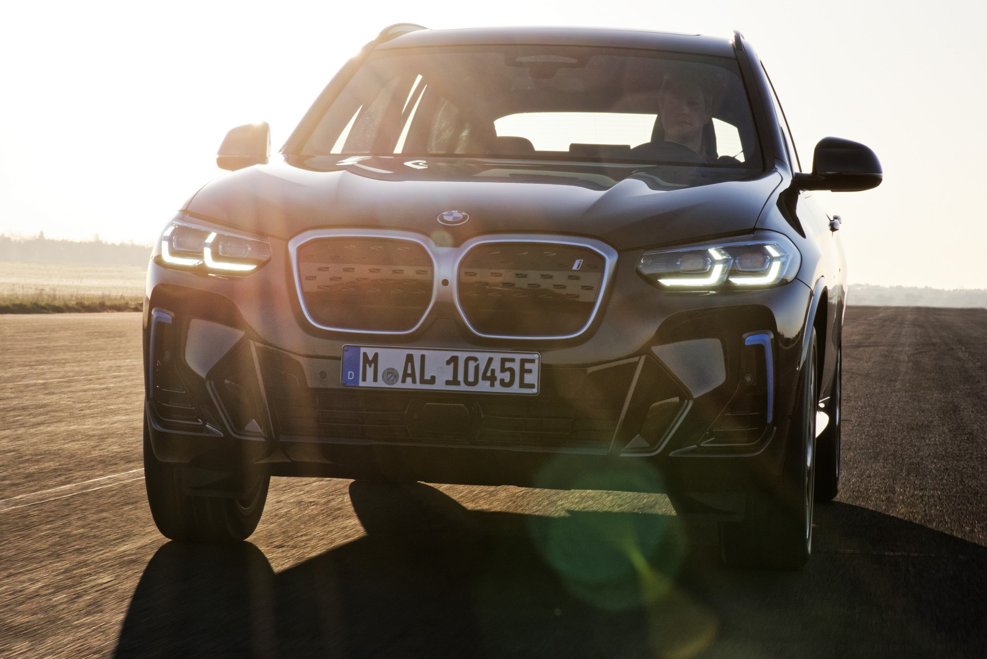 2022 BMW iX3 Front Wallpapers (2)