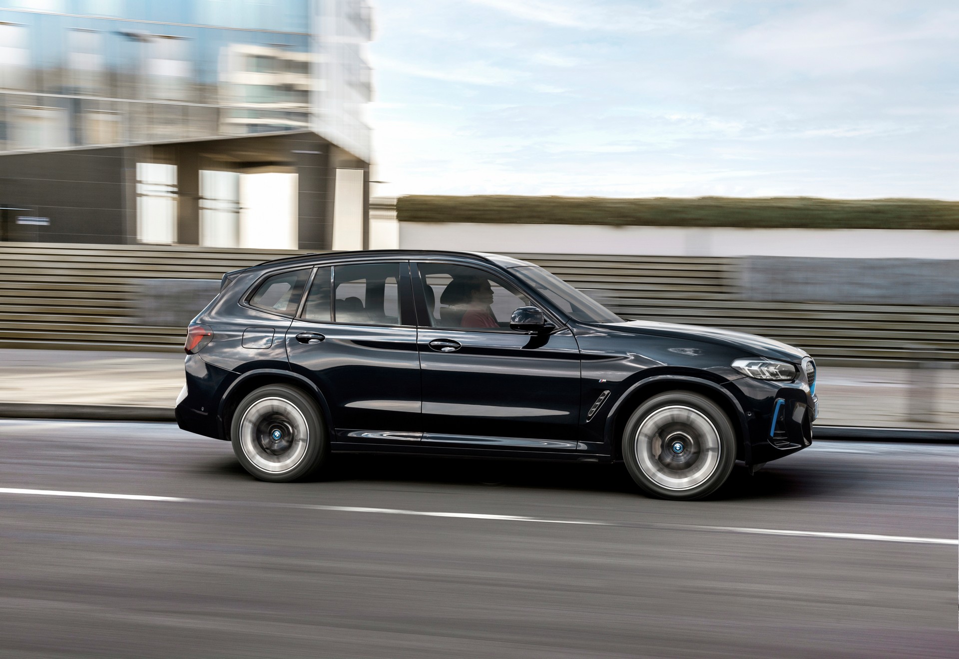 2022 BMW iX3 Side Wallpapers  #16 of 49