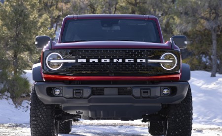2022 Ford Bronco Wildtrak 4-Door Front Wallpapers 450x275 (38)