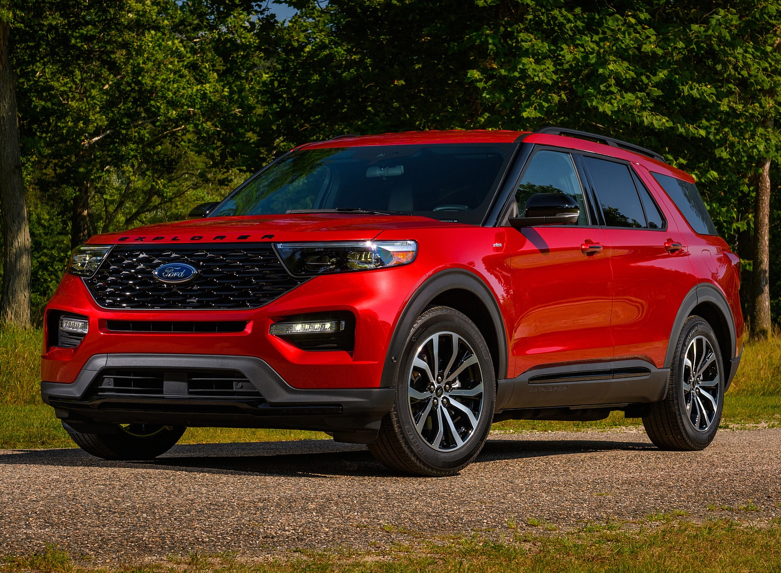 2022 Ford Explorer ST-Line Front Three-Quarter Wallpapers #9 of 30