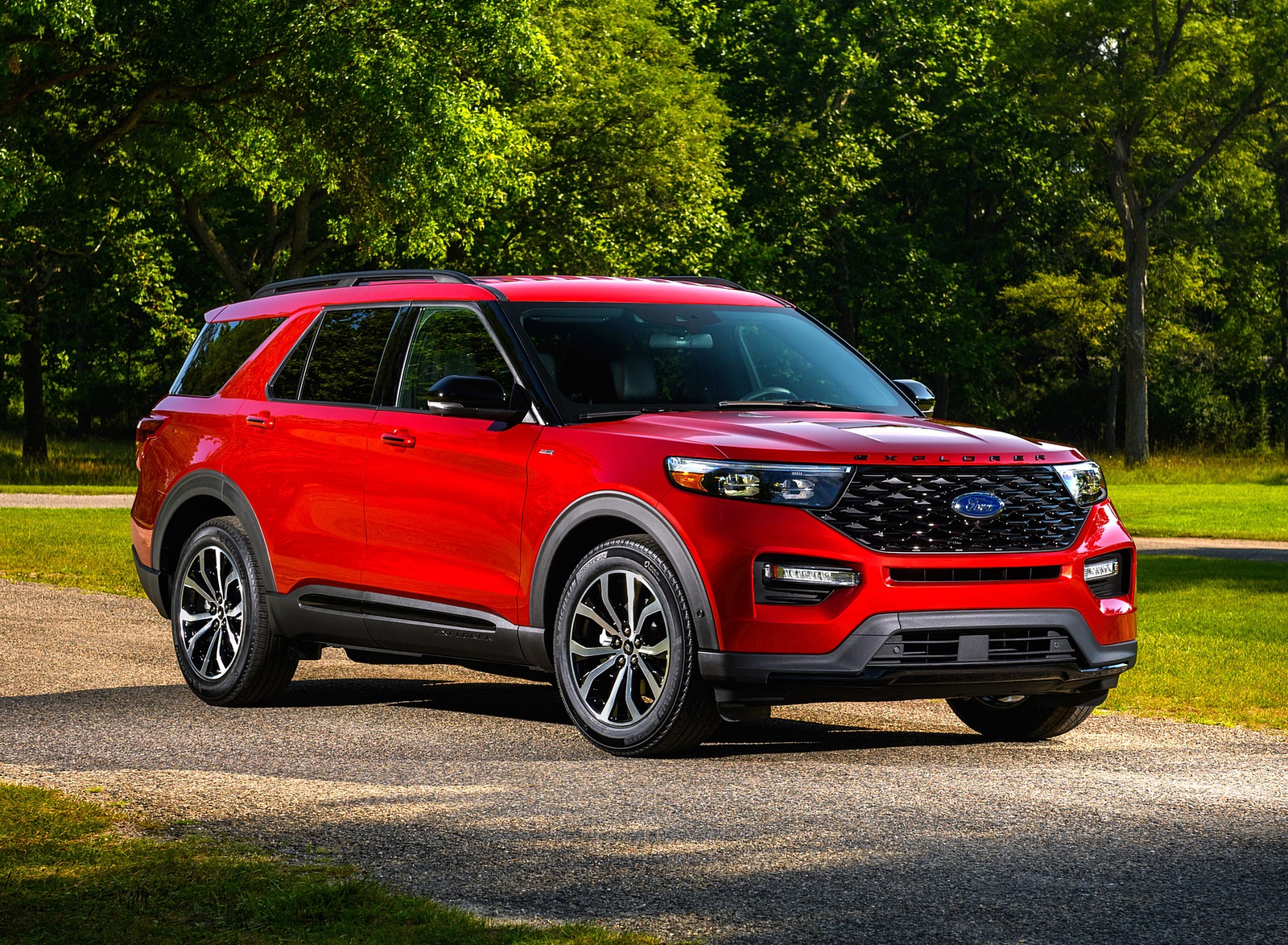 2022 Ford Explorer ST-Line Front Three-Quarter Wallpapers (10)