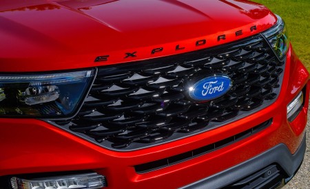 2022 Ford Explorer ST-Line Grille Wallpapers 450x275 (18)