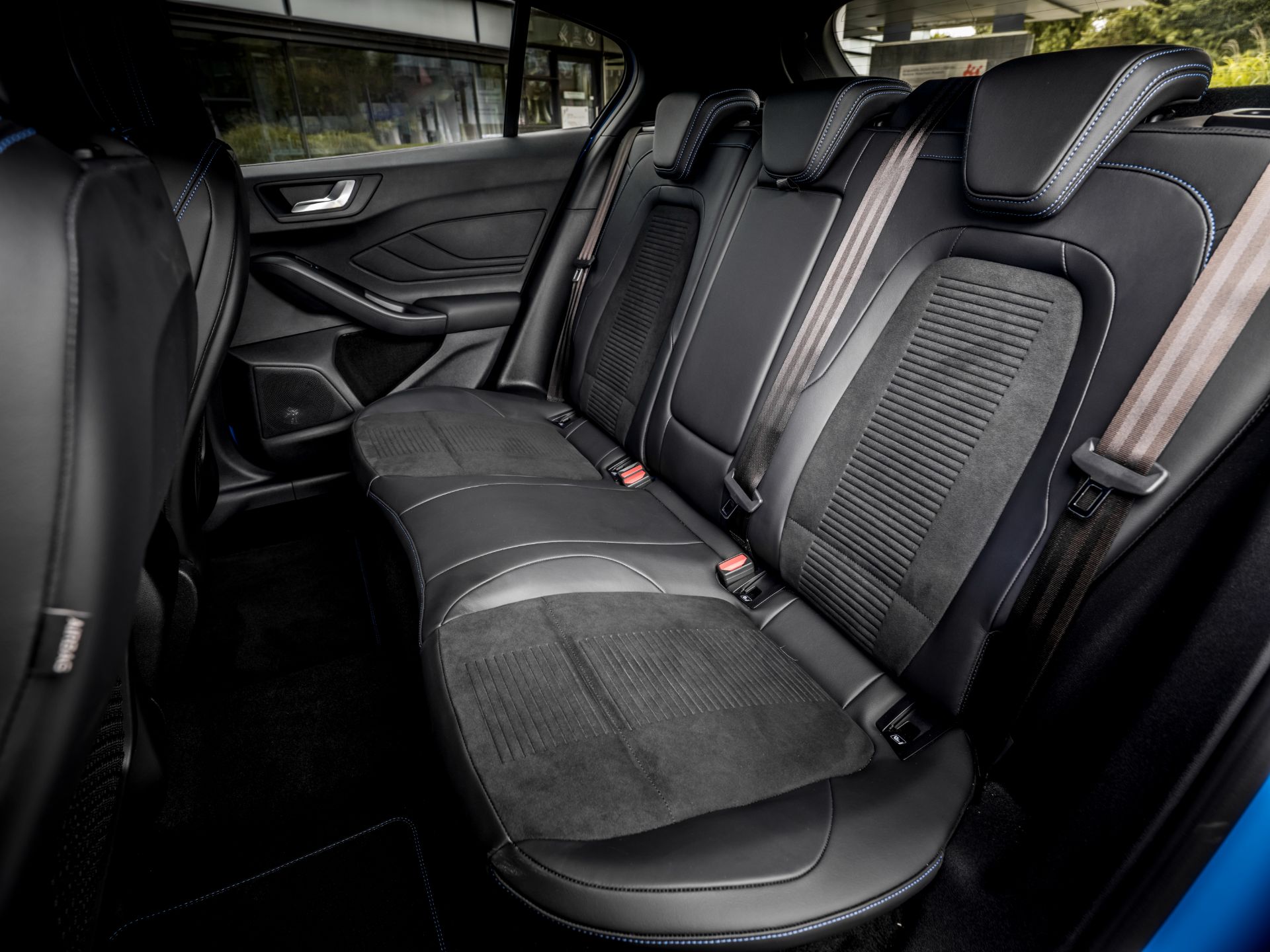2022 Ford Focus ST Edition Interior Rear Seats Wallpapers #49 of 50