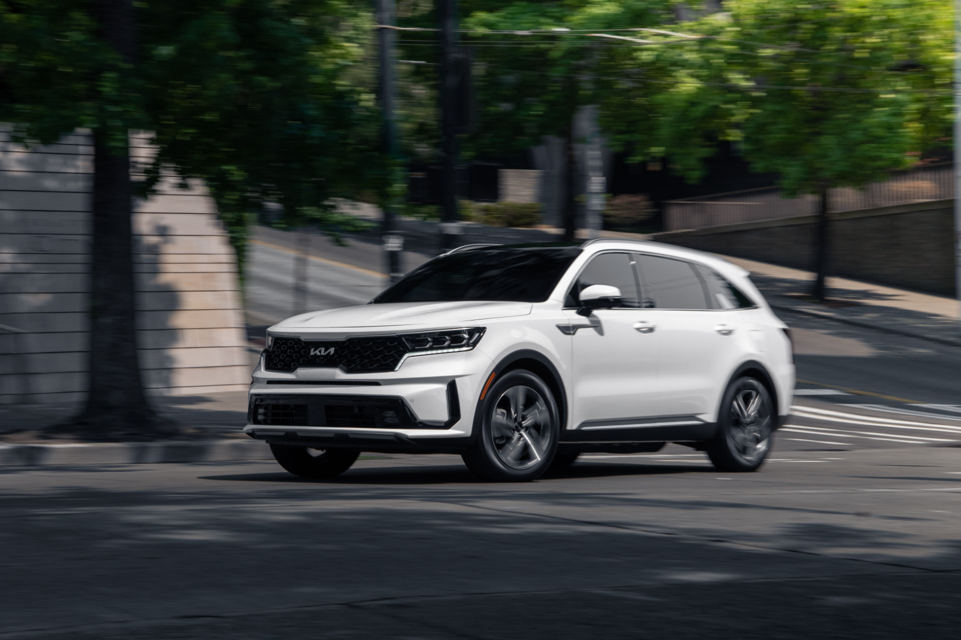 2022 Kia Sorento Plug-in Hybrid Front Three-Quarter Wallpapers #6 of 38