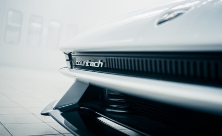 2022 Lamborghini Countach LPI 800-4 Front Bumper Wallpapers 450x275 (92)