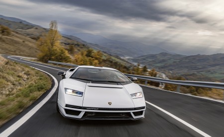 2022 Lamborghini Countach LPI 800-4 Front Wallpapers 450x275 (12)