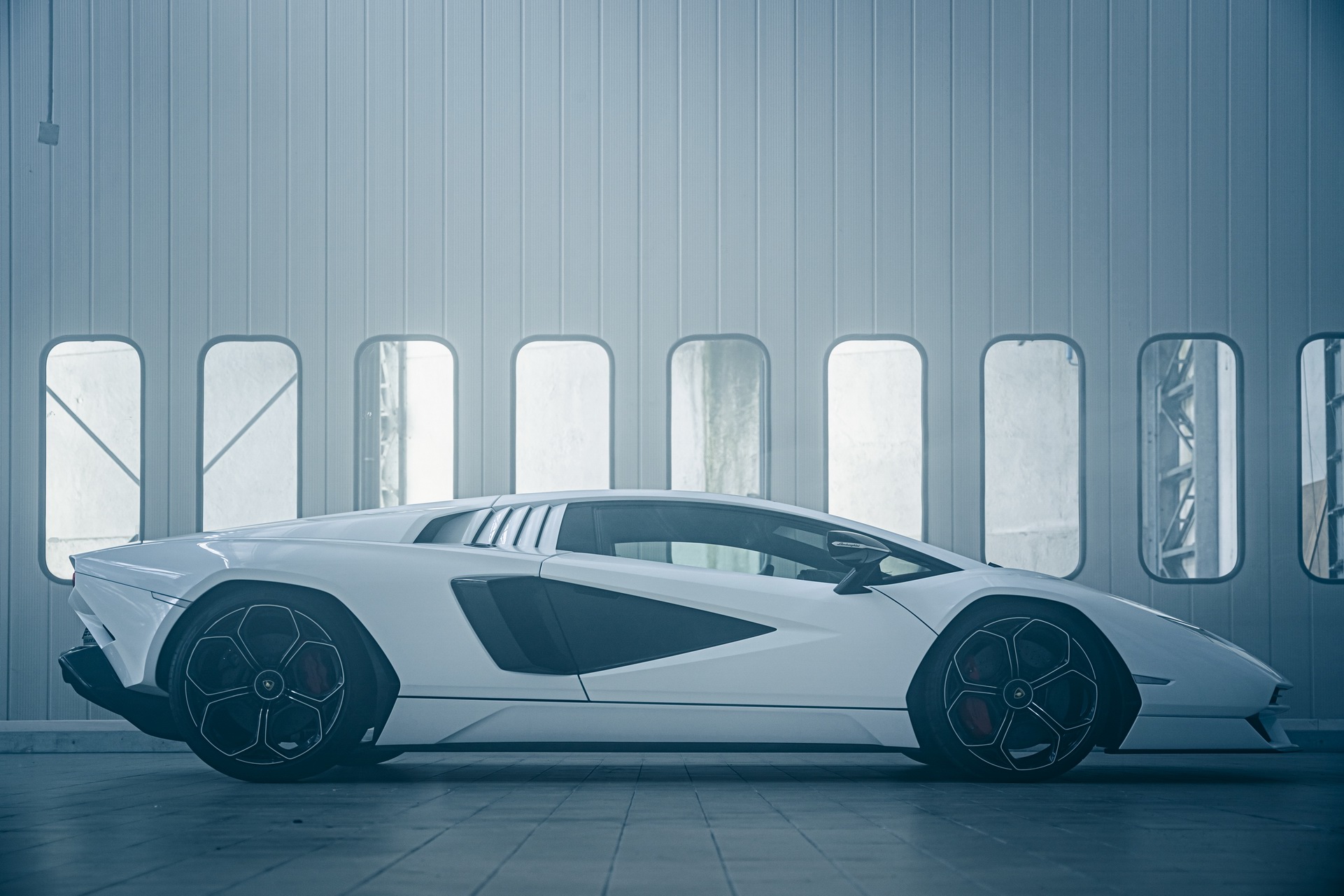 2022 Lamborghini Countach LPI 800-4 Side Wallpapers #83 of 142