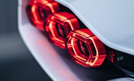2022 Lamborghini Countach LPI 800-4 Tail Light Wallpapers 450x275 (98)