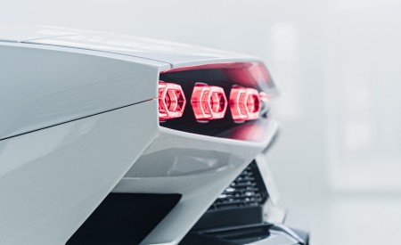 2022 Lamborghini Countach LPI 800-4 Tail Light Wallpapers 450x275 (99)