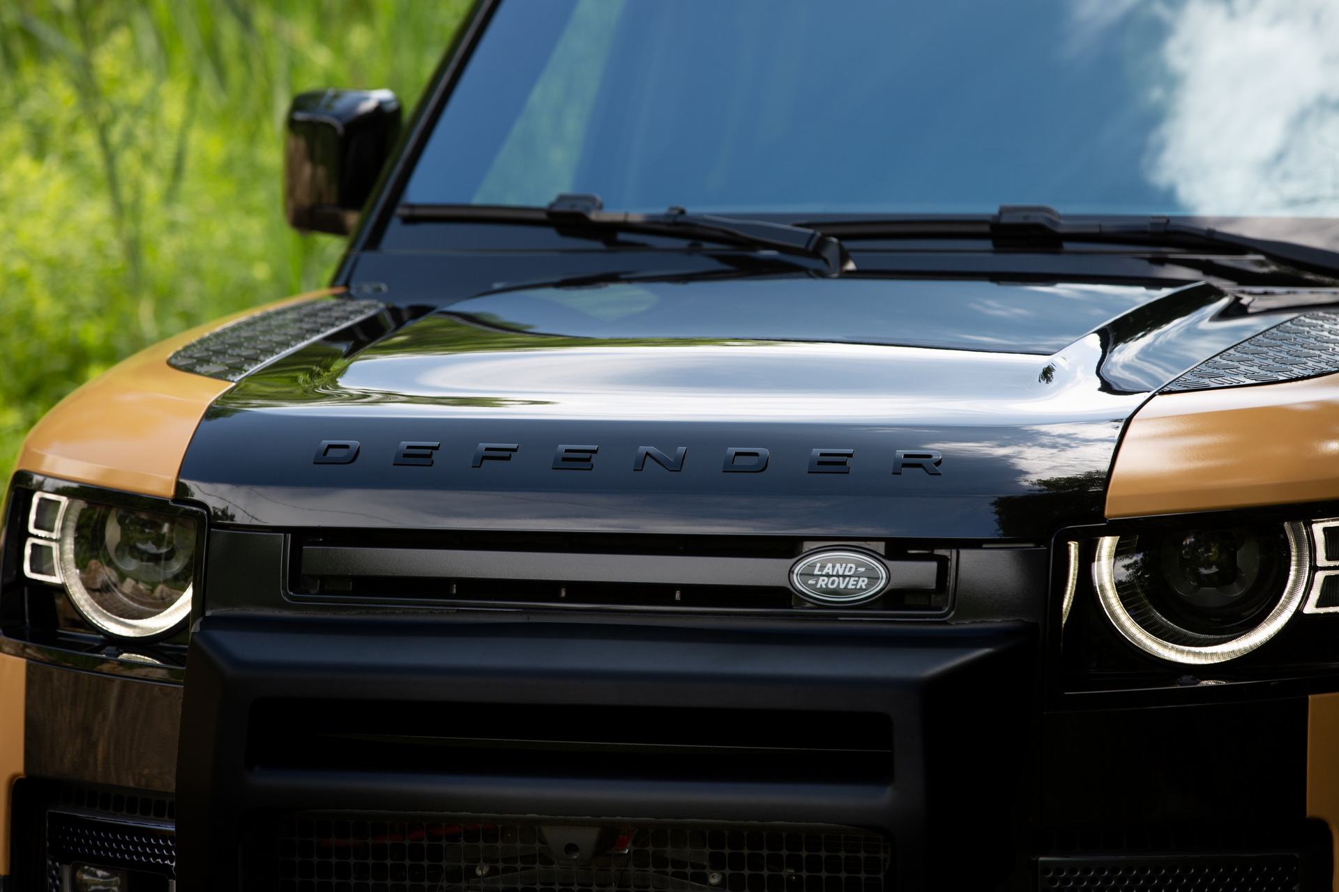 2022 Land Rover Defender Trophy Edition Front Bumper Wallpapers (10)