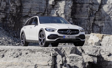 2022 Mercedes-Benz C-Class All-Terrain (Color: Opalite White Bright) Front Wallpapers 450x275 (14)