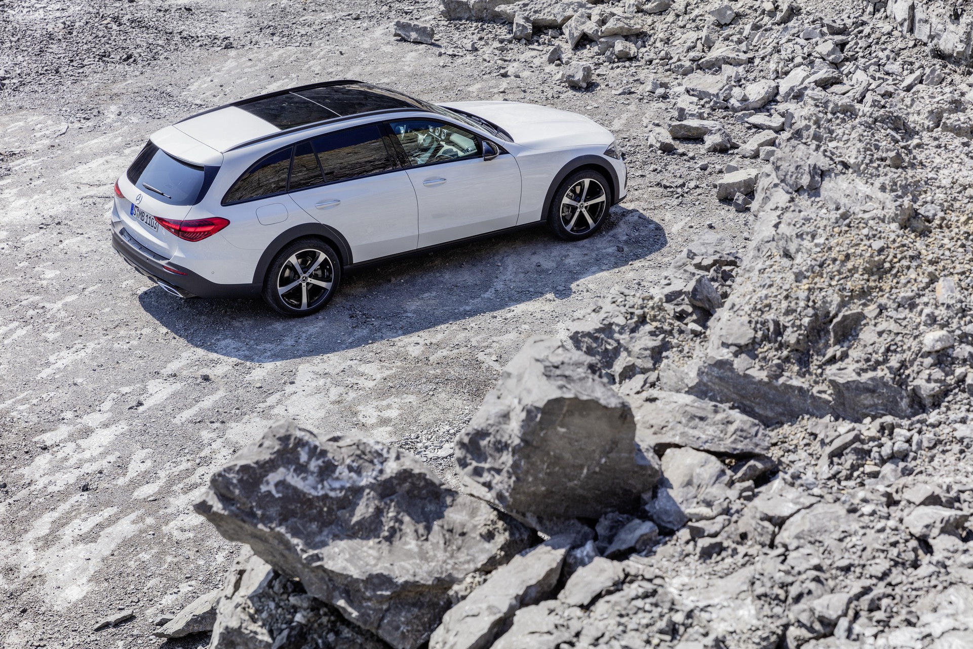 2022 Mercedes-Benz C-Class All-Terrain (Color: Opalite White Bright) Rear Three-Quarter Wallpapers #15 of 35