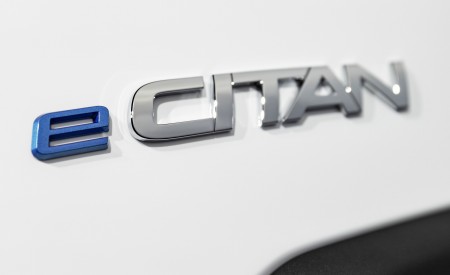 2022 Mercedes-Benz Citan Badge Wallpapers 450x275 (56)