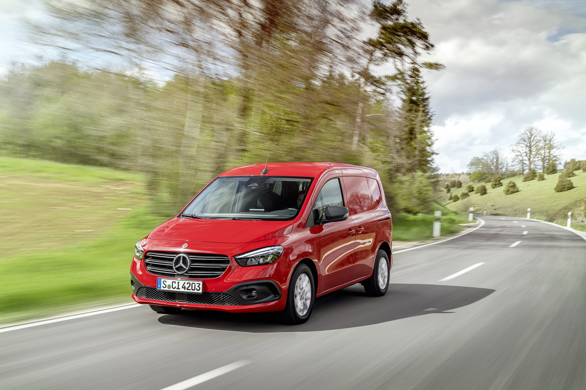 2022 Mercedes-Benz Citan Front Three-Quarter Wallpapers (1)