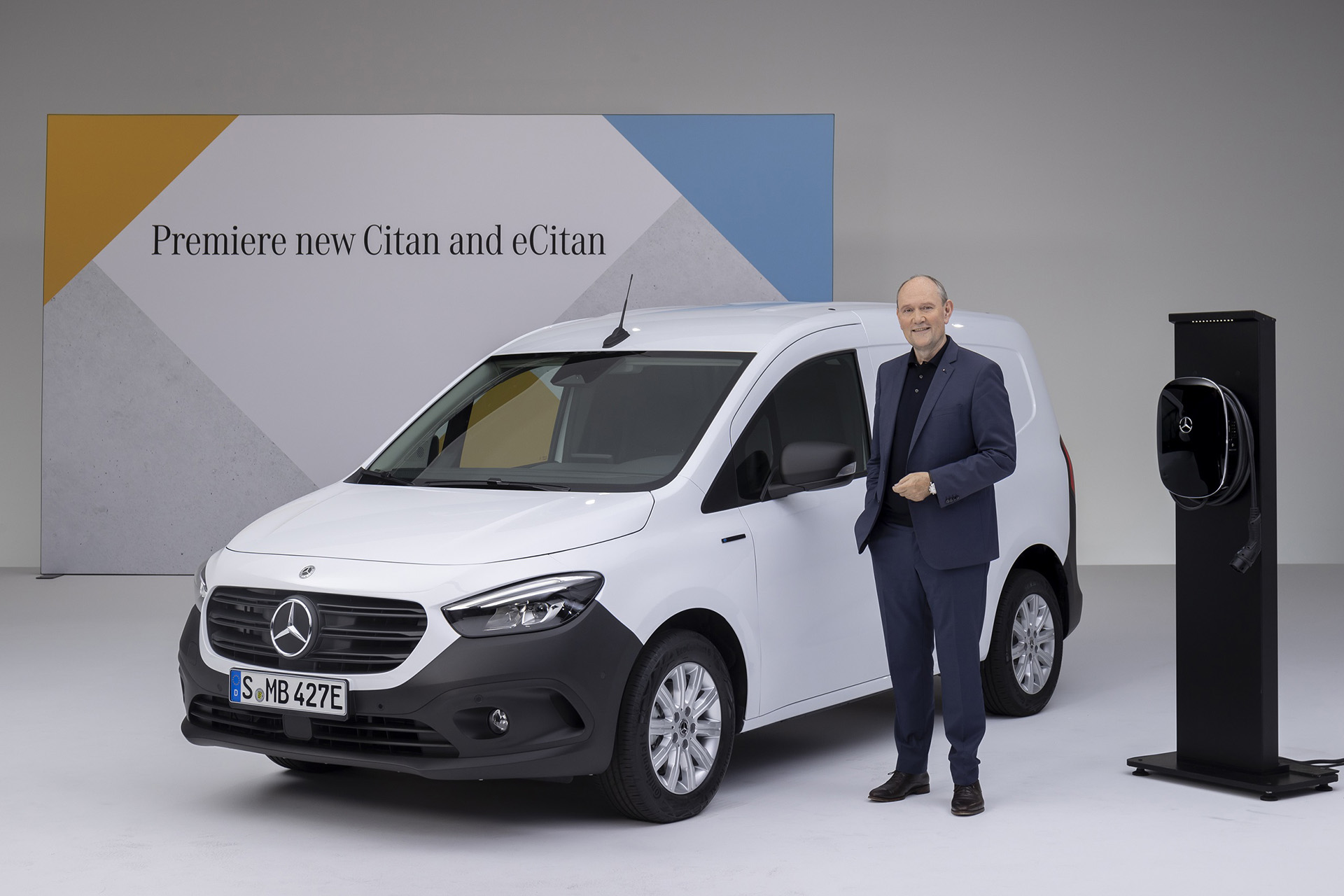 2022 Mercedes-Benz Citan Front Three-Quarter Wallpapers #53 of 115