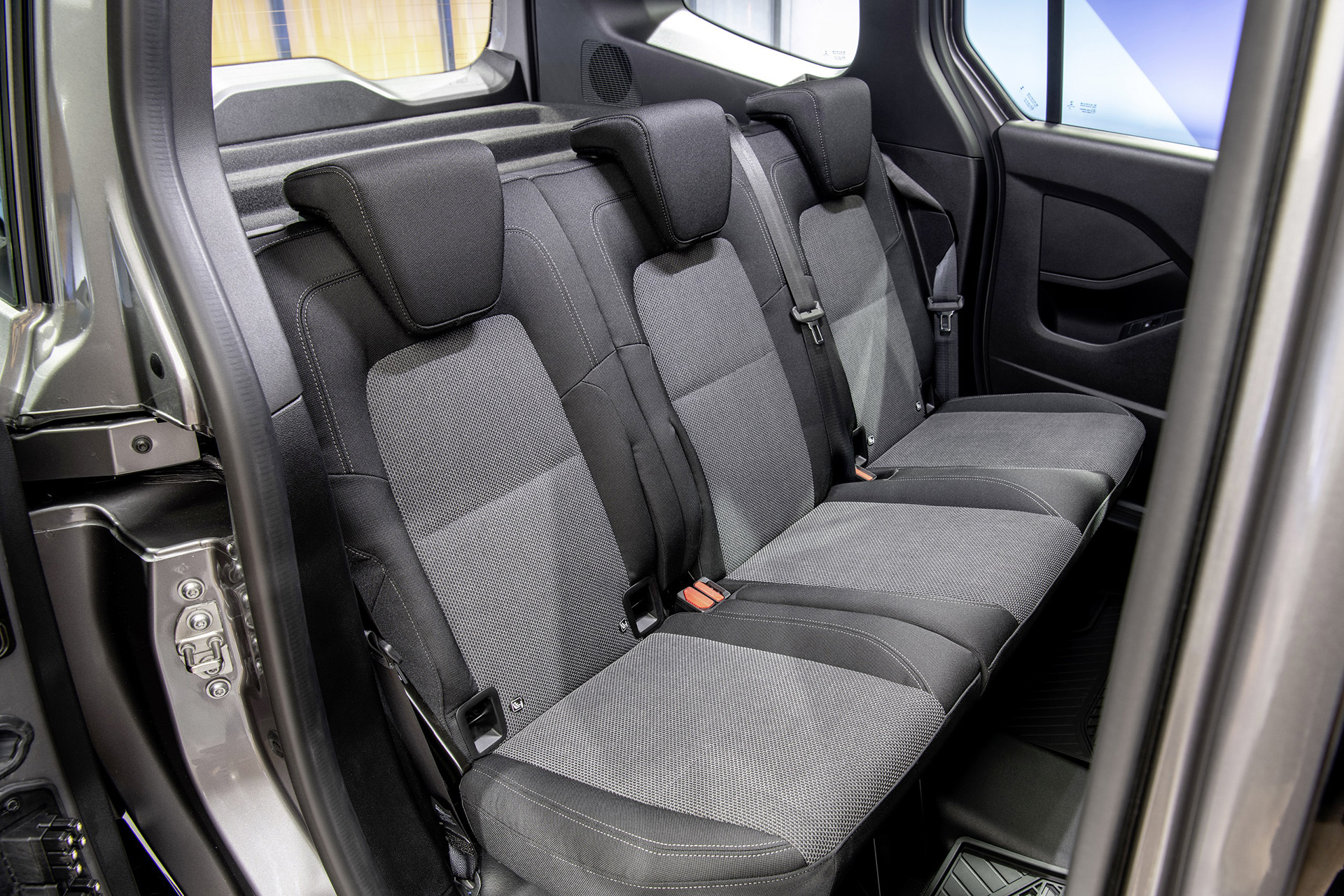 2022 Mercedes-Benz Citan Interior Rear Seats Wallpapers #81 of 115