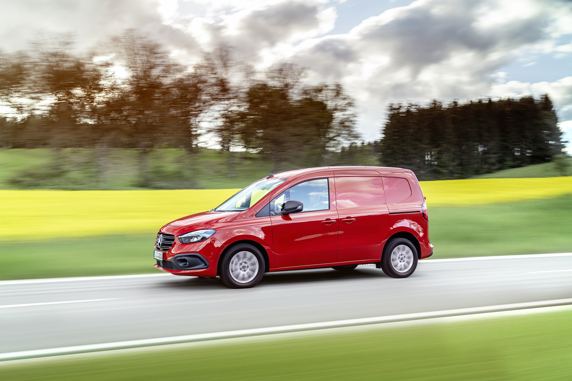 2022 Mercedes-Benz Citan Side Wallpapers #4 of 115