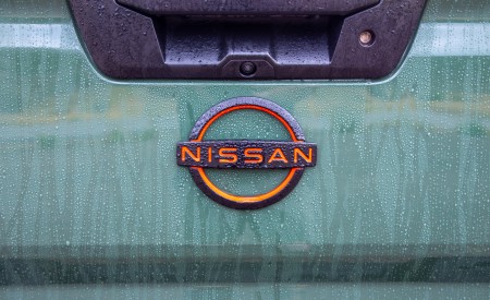 2022 Nissan Frontier Pro-4X Badge Wallpapers 450x275 (38)