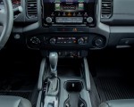 2022 Nissan Frontier Pro-4X Central Console Wallpapers 150x120 (66)