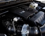 2022 Nissan Frontier Pro-4X Engine Wallpapers 150x120 (46)
