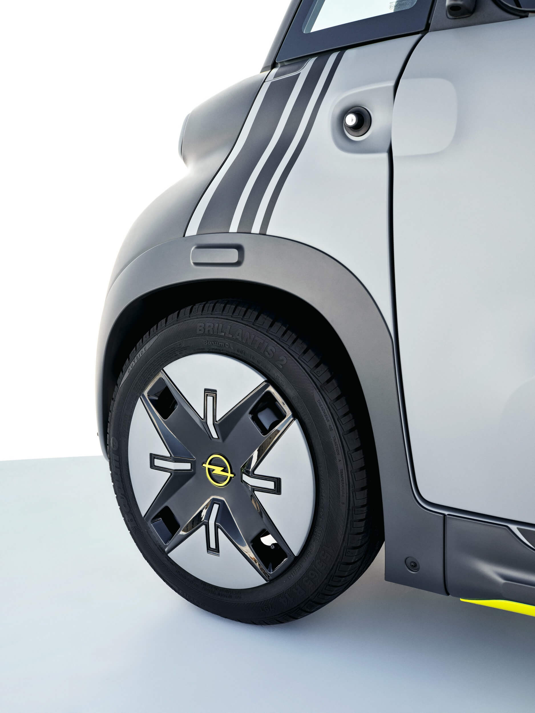 2022 Opel Rocks-e Wheel Wallpapers #12 of 17