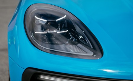 2022 Porsche Macan (Color: Miami Blue) Headlight Wallpapers 450x275 (21)