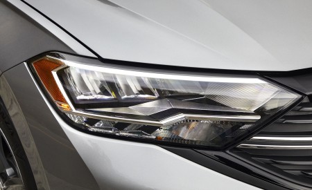 2022 Volkswagen Jetta Headlight Wallpapers  450x275 (17)