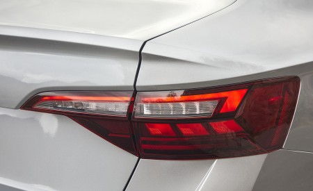 2022 Volkswagen Jetta Tail Light Wallpapers 450x275 (21)