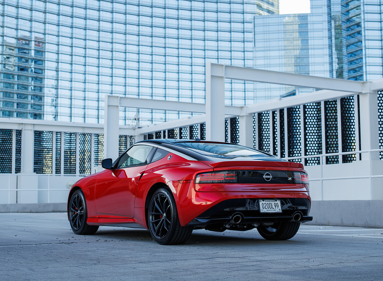 2023 Nissan Z (Color: Passion Red) Rear Three-Quarter Wallpapers #22 of 108