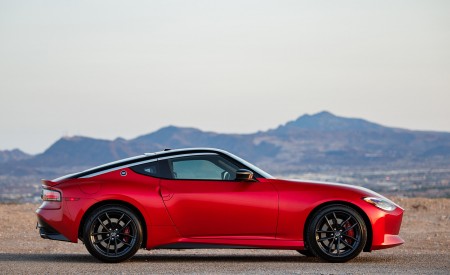 2023 Nissan Z (Color: Passion Red) Side Wallpapers 450x275 (27)