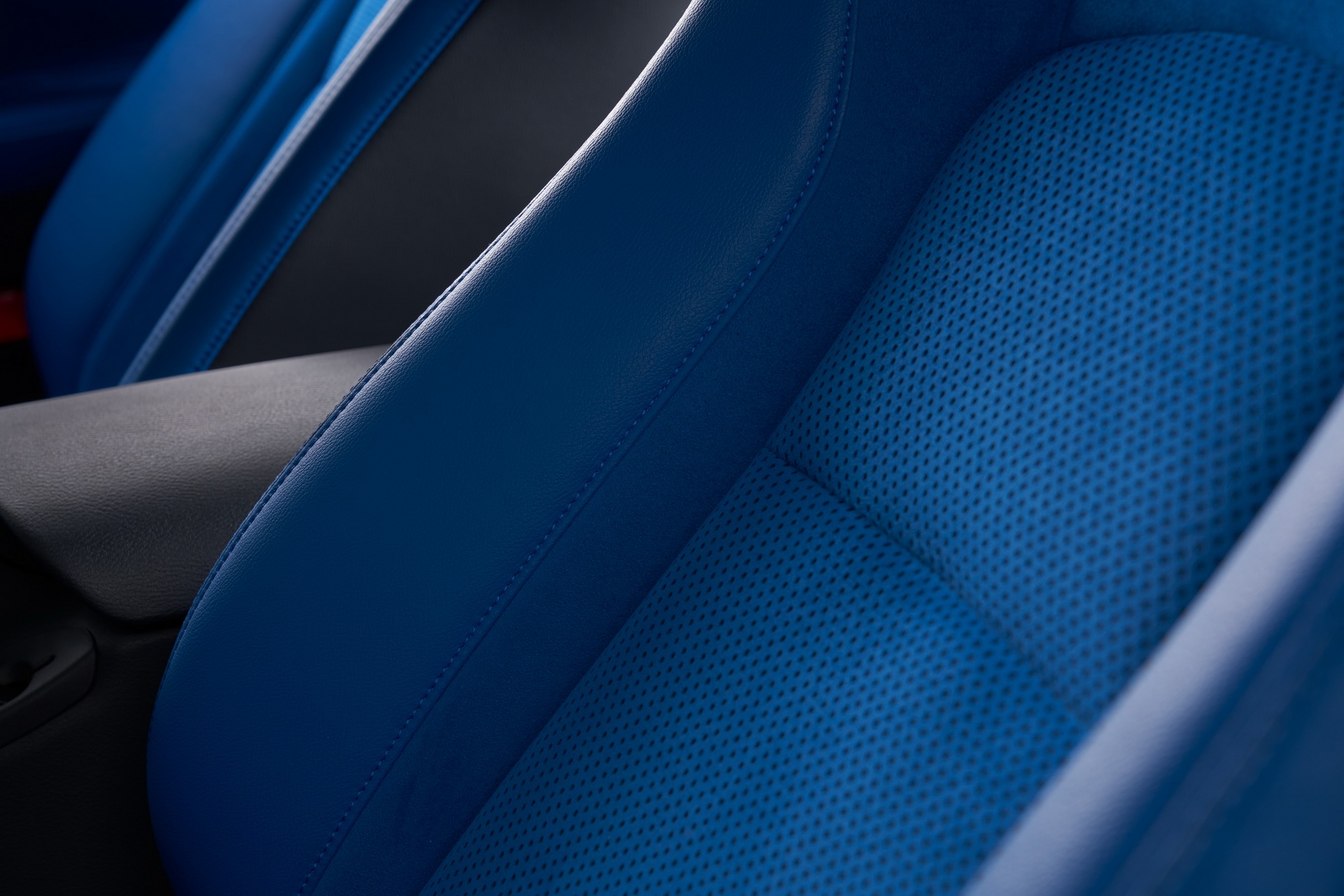 2023 Nissan Z (Color: Seiran Blue) Interior Seats Wallpapers #84 of 108