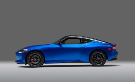 2023 Nissan Z (Color: Seiran Blue) Side Wallpapers 450x275 (99)
