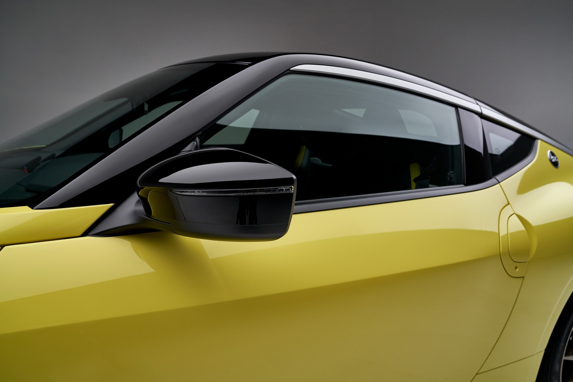 2023 Nissan Z Proto Spec Edition (Color: Ikazuchi Yellow) Mirror Wallpapers #31 of 38