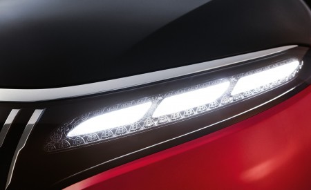 2021 Mercedes-Maybach EQS Concept Headlight Wallpapers 450x275 (9)