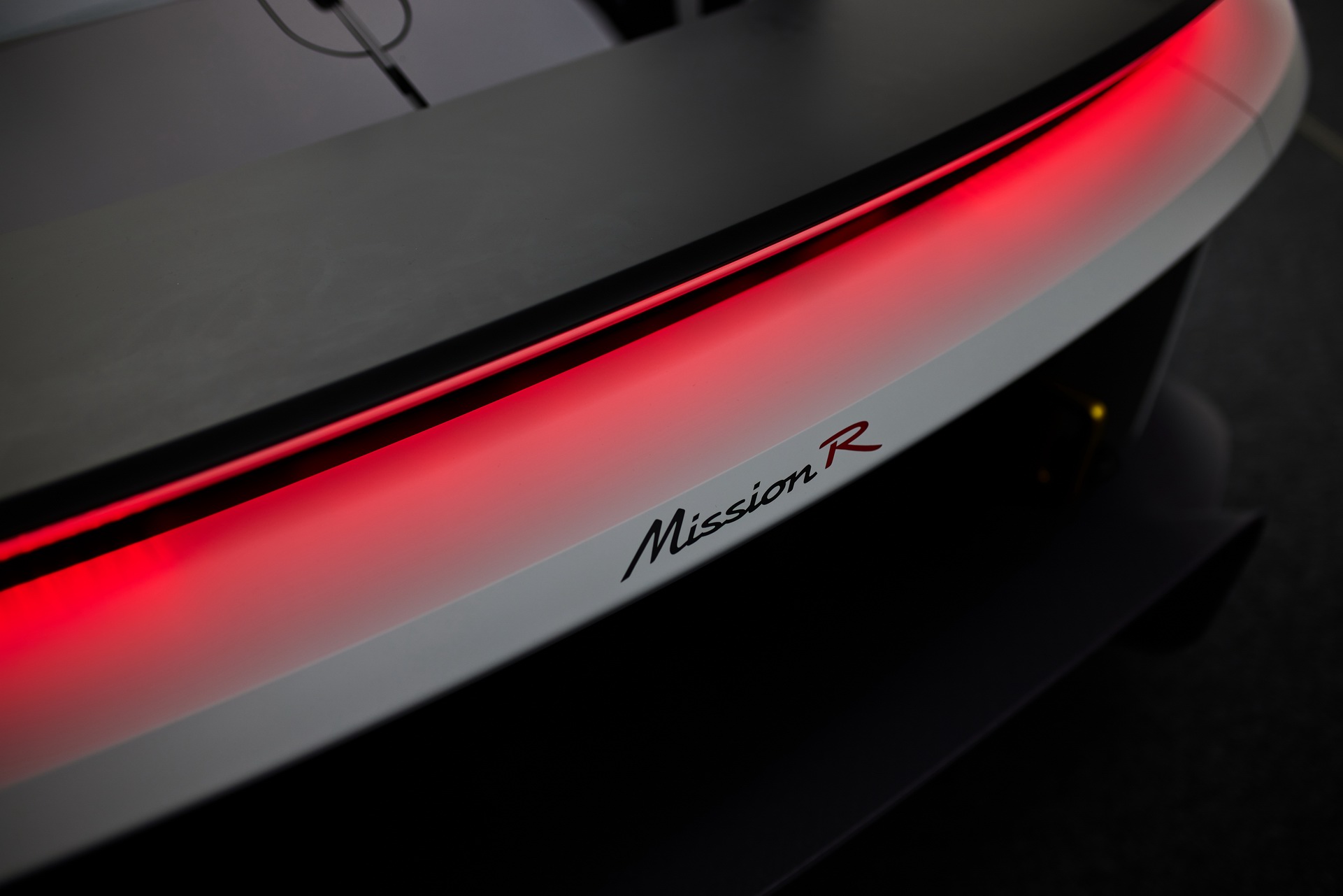 2021 Porsche Mission R Concept Tail Light Wallpapers #21 of 47
