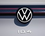 2022 Volkswagen ID.4 AWD Pro S with Gradient Package (US-Spec) Badge Wallpapers 150x120 (76)