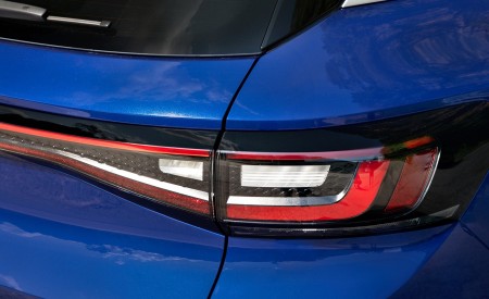 2022 Volkswagen ID.4 AWD Pro S with Gradient Package (US-Spec) Tail Light Wallpapers 450x275 (121)